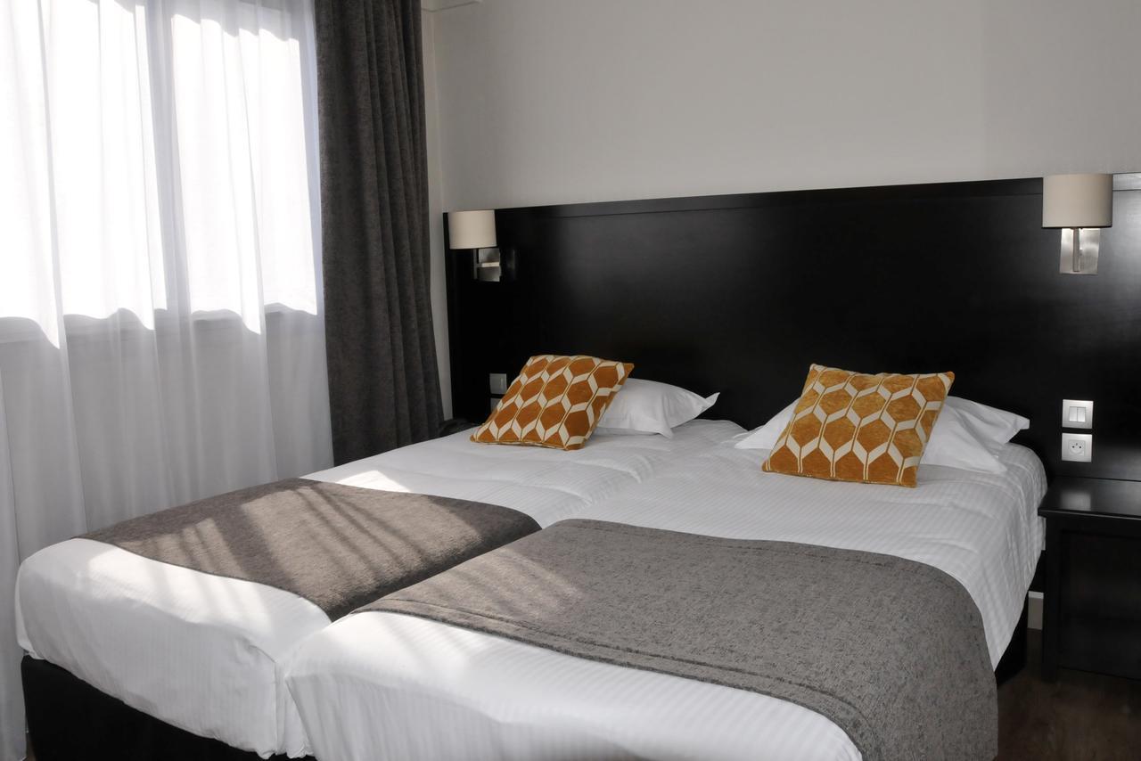 Hotel Des Quatrans Caen Dış mekan fotoğraf