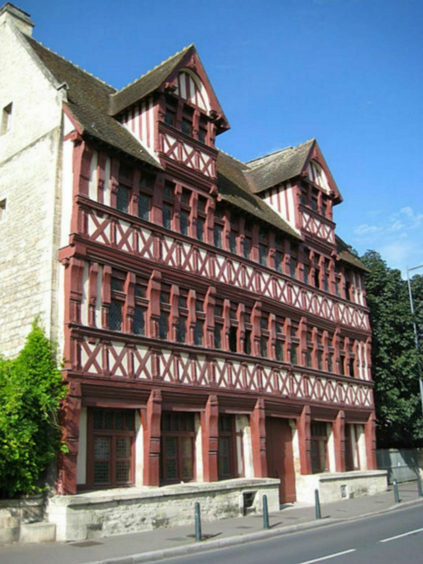 Hotel Des Quatrans Caen Dış mekan fotoğraf