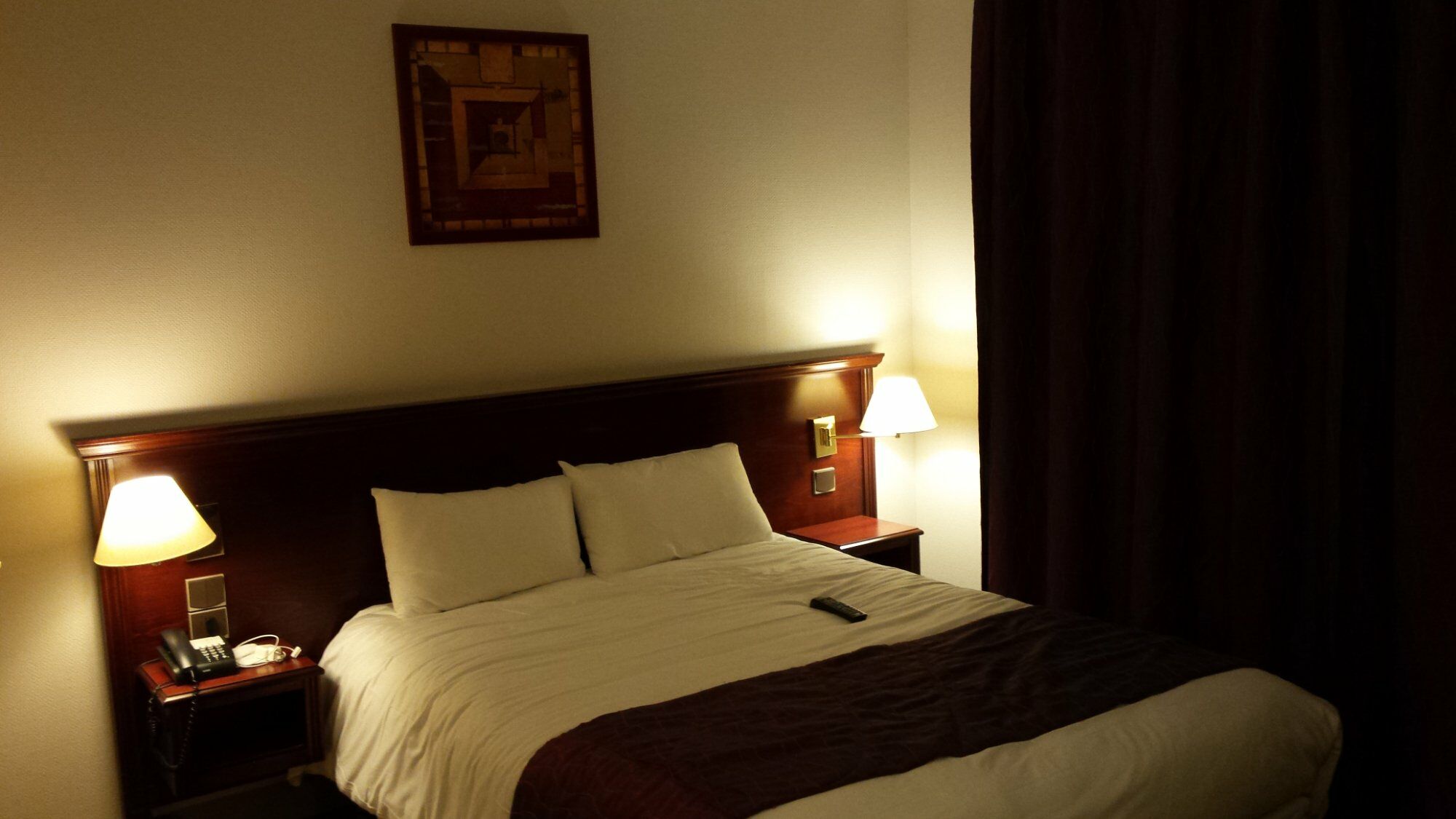 Hotel Des Quatrans Caen Dış mekan fotoğraf