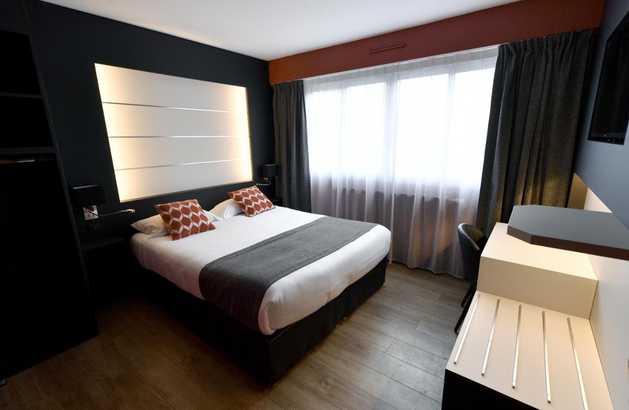 Hotel Des Quatrans Caen Dış mekan fotoğraf